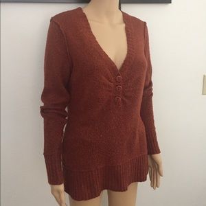 Maurice’s sweater size L